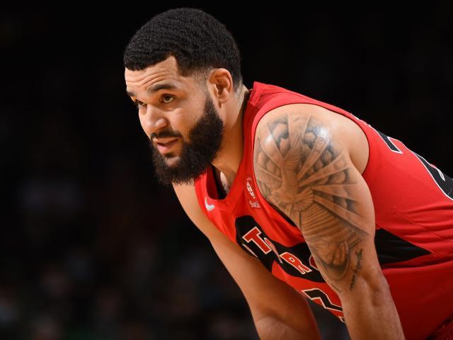 完美对战平台-猛龙着眼内部挖潜 锋线群提速为范弗利特减压