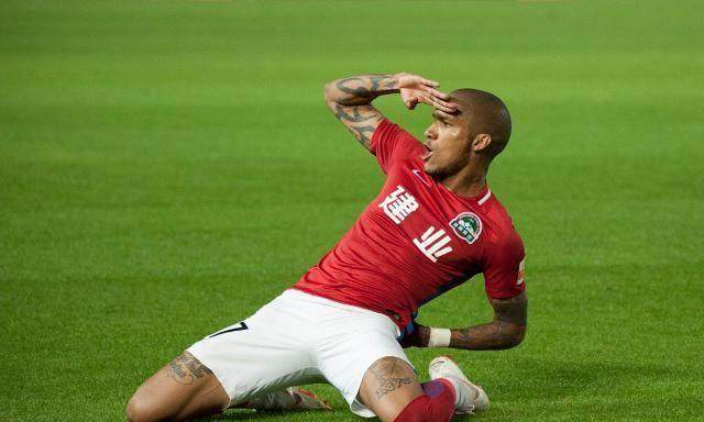 完美对战平台-中原斗士归队传射建功 河南嵩山龙门获得赛季首胜